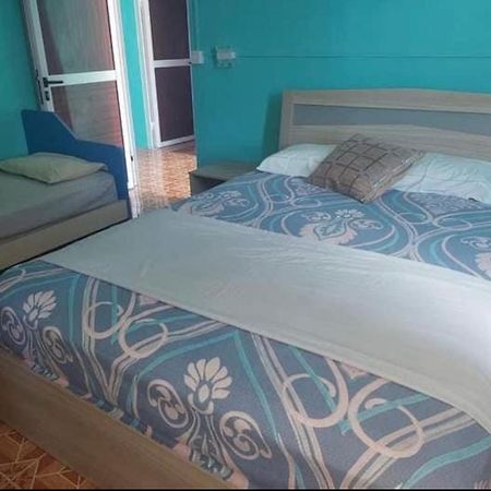 Tilapasse Resto & Guest House Port South East Luaran gambar