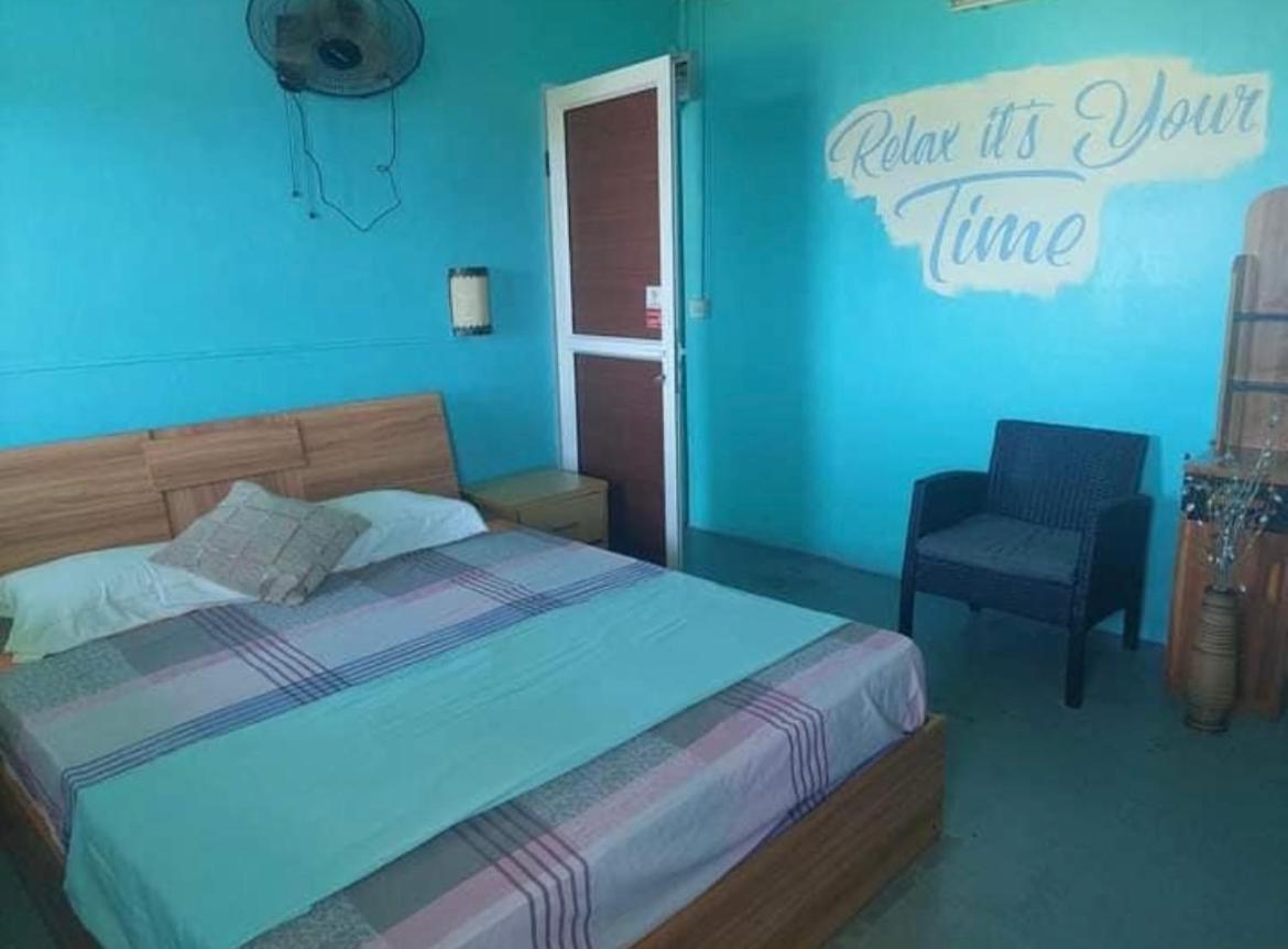 Tilapasse Resto & Guest House Port South East Luaran gambar